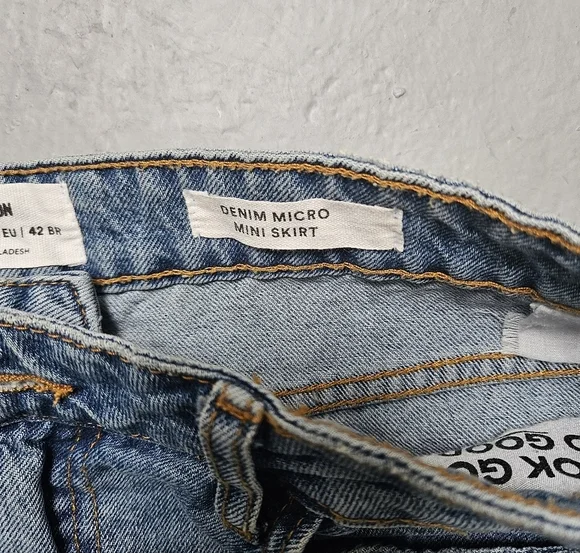 Cotton-On Sz 8 Denim Micro Mini Recycled Cotton Pocket Skirt Preppy Y2K Style . - Picture 3 of 7